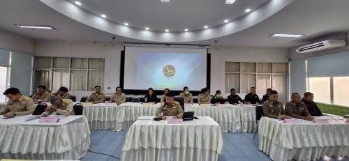 สพอ.เมืองปทุมธานี ร่วมประชุมกำนัน ผู้ใหญ่บ้าน แพทย์ประจำตำบล สารวัตรกำนัน ผู้ช่วยผู้ใหญ่บ้าน และหัวหน้าหน่วยงานรัฐวิสาหกิจ ประจำเดือนพฤศจิกายน 2568 ครั้งที่ 11/2568